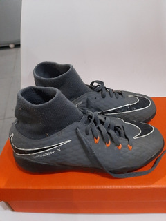 botines nike grises con naranja