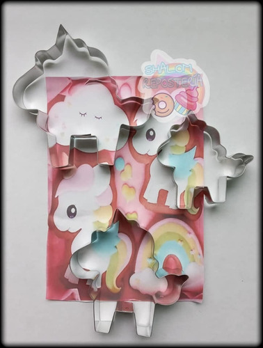 * Kit 3 Cortadores Galleta Unicornio Cuerpo Arcoiris Fondant