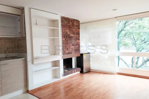 Apartamento En Arriendo En Los Rosales. Cod A1846