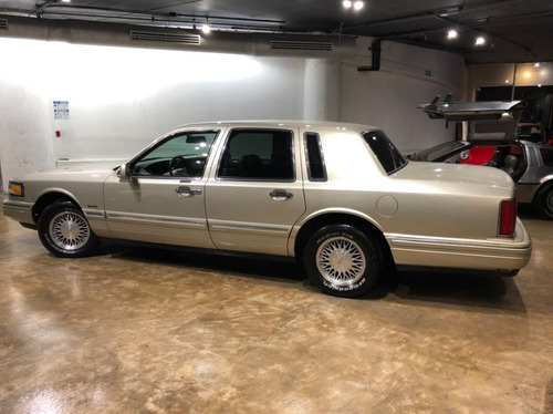 Imagen 5 de 15 de Ford Lincoln Town 1997
