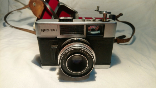 Imagen 9 de 9 de Cámara Fotográfica Dacora. Funda Rígida Y Correa De Cuero.