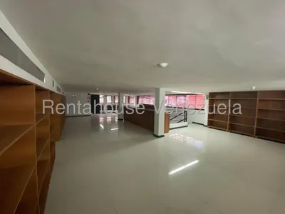 Edificio en alquiler