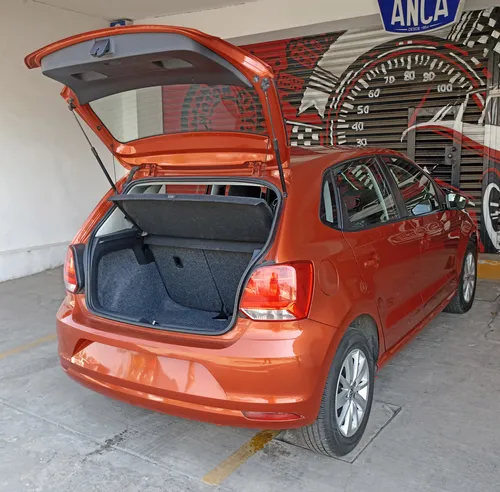 Volkswagen Polo Comfortline 1.6 TSI