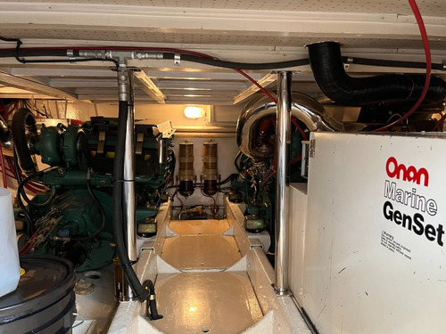 Crucero Comanche 52 By Ian 2 X 300 Hp Volvo Diesel Año 1990