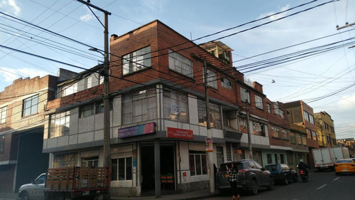 Casa En Venta En Bogotá. Cod V323