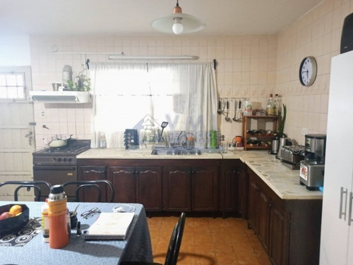 Imagen 3 de 13 de Oportunidad!venta Casa - Barrio Villa Revol
