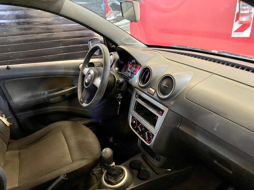 Imagen 10 de 13 de Volkswagen Voyage 1.6 Comfortline $550.000 Y Cuotas!!!!!