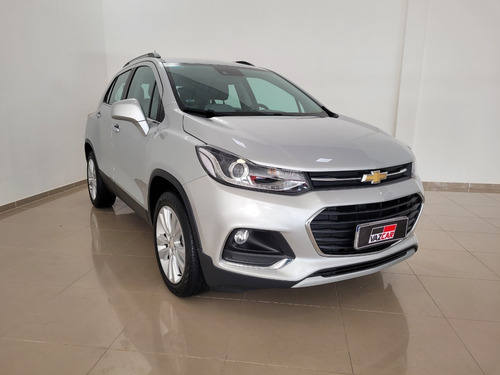 Imagen 3 de 8 de Chevrolet Tracker