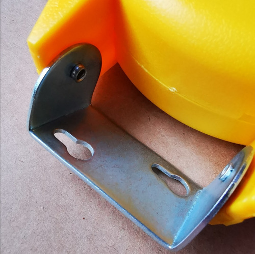 Imagem 3 de 10 de Varal Retrátil 15 Metros Super Prático Resistente Fácil Usar