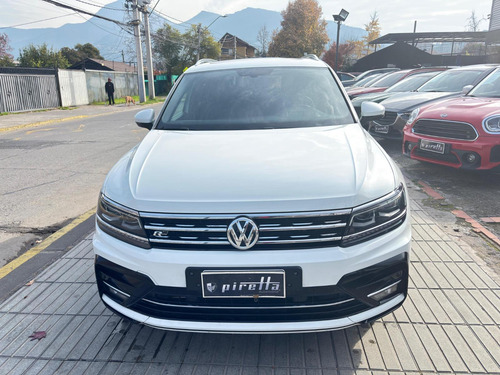 Volkswagen Tiguan 2.0 TSI DSG R-LINE 7A 4MOTION