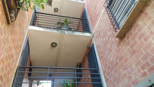 Se Vende Apartamento 55m2 2h/1b/2pe Ciudad Casarapa