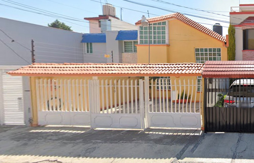 Casa En Venta En Valle Dorado, Tlalnepantla, Gran Remate