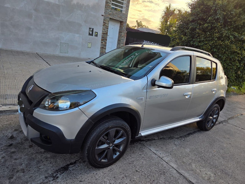 Renault Sandero Stepway 1.6 Confort 105cv