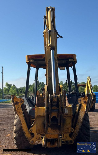 2005 John Deere 310g 4x2 Retroexcavadora