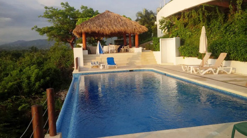 Casa En Venta En Ixtapa Zihuatanejo.