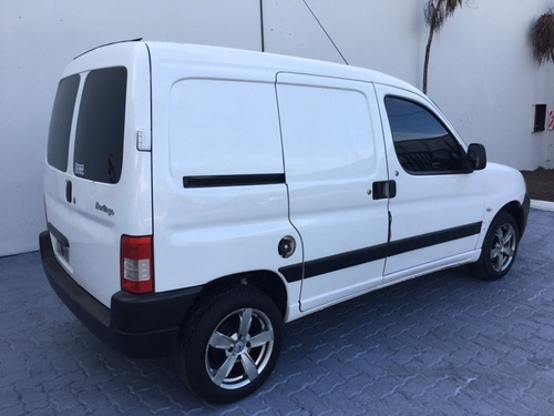 Imagen 6 de 9 de Citroën Berlingo 1.6 Hdi 92cv Am53 2013