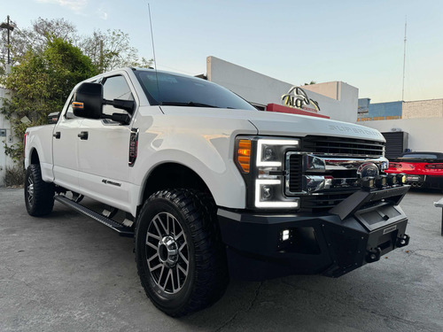 Ford F-250 6.7l Super Duty Cab Dob Diesel 4x4 At