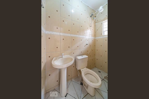 Imagem 12 de 15 de Apartamento Para Aluguel - Santa Teresinha, 1 Quarto, 16 - 893464047