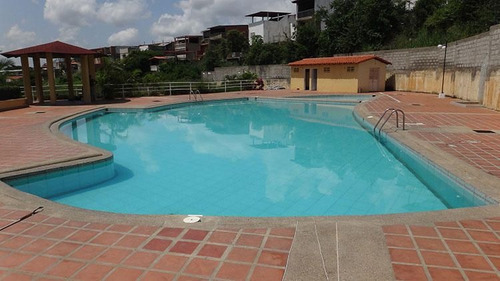 Imagen 9 de 21 de Casa En Venta En Guatire Castillejo 22-2503 Tlf 04129915337