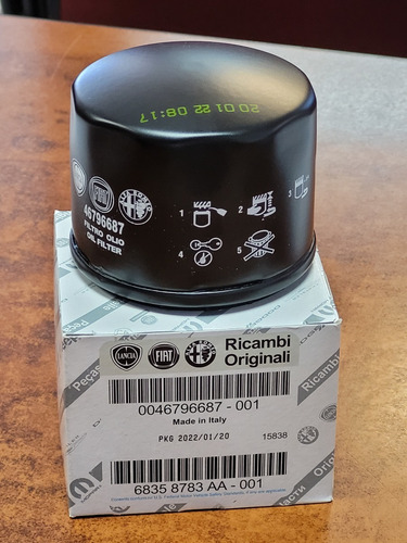 Filtro De Aceite Original Mopar Nueva Ram 700   68358783aa