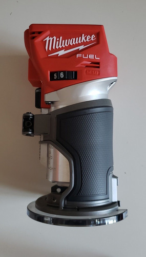 Router Milwaukee 2723-20 Inalámbrico 1.25hp Batería De 18v