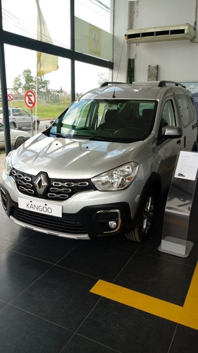 Imagen 2 de 17 de Renault Kangoo 5 Asientos 1.6 0km