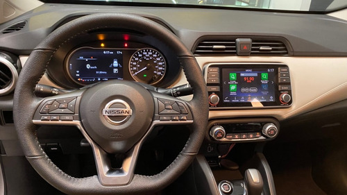 Imagen 10 de 12 de Nissan New Versa Ph2 Exclusive Cvt