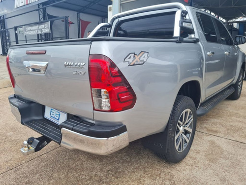 Imagem 5 de 13 de Hilux Cd Srv 4x4 2.8 Tdi Diesel Aut.