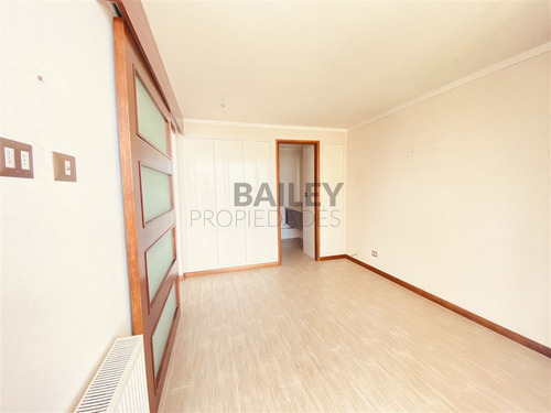 Departamento En Arriendo De 2 Dorm. En Reñaca Norte