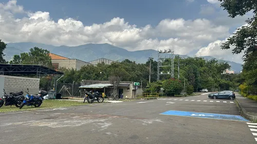 La Estrella Bodega 6.000m2