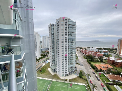 Alquiler Temporario De 2 Dormitorios En Edificio Miami Boulevard 
