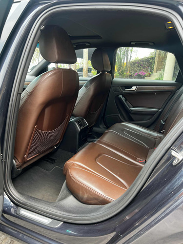 Audi A4 2.0 T Luxury S-tronic Quattro Dsg