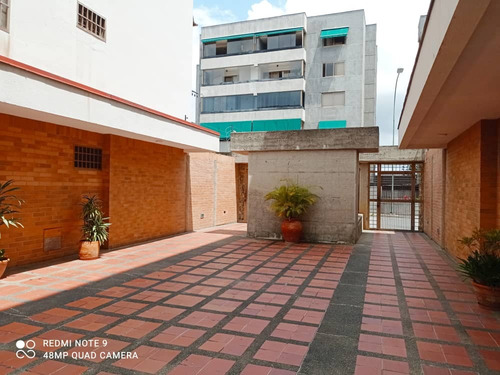 Urb Miranda Apto En Venta