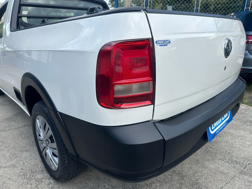 Volkswagen Saveiro 1.6 Robust Cab. Dupla Total Flex 2p marchas