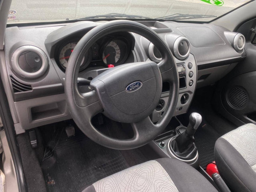 Ford Fiesta Sedan 2010 Completo 1.6 8v Flex Revisado