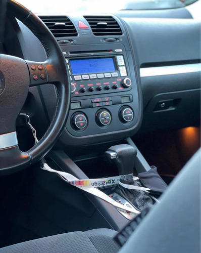 Volkswagen Vento 2.5 Automatico Full