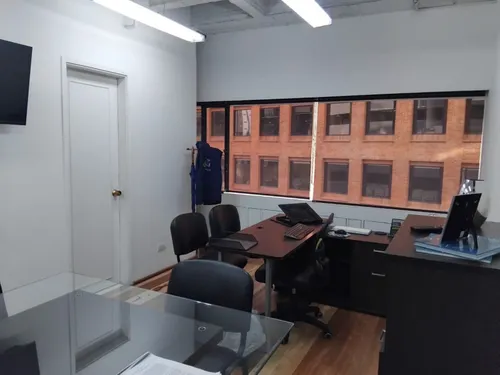 Oficina En Arriendo En Chico Norte Ii Sector. Cod A21871