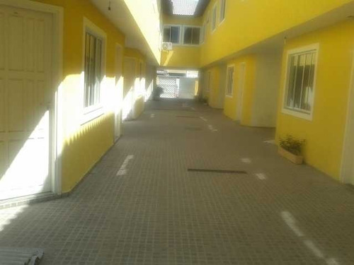 Imagem 1 de 15 de Casa Em Condomínio, 02 Suítes Em Bangu - Vvcn20077