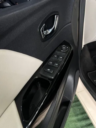 Renault Captur 2.0 Intens Automática