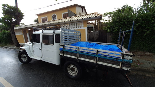 Toyota Bandeirante Cd