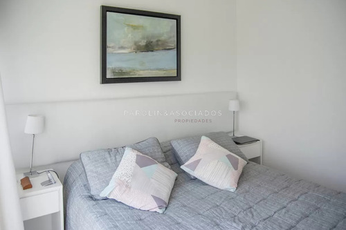 Hermoso Apartamento En Venta En Torre Bellagio, Punta Del Este.
