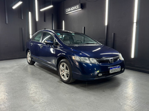 Honda Civic 1.8 EXS AT L06