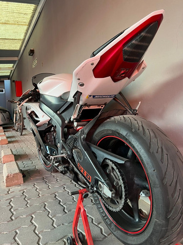 Yamaha R6 - Edición Especial -