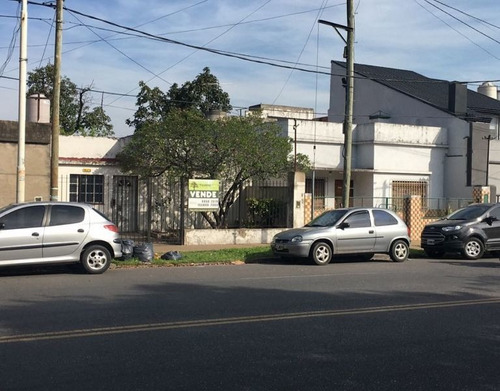 Imagen 6 de 7 de Lote | Eduardo Comesaña 4454