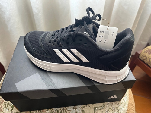Zapatos adidas Originales Talla 41 Unisex Nuevos