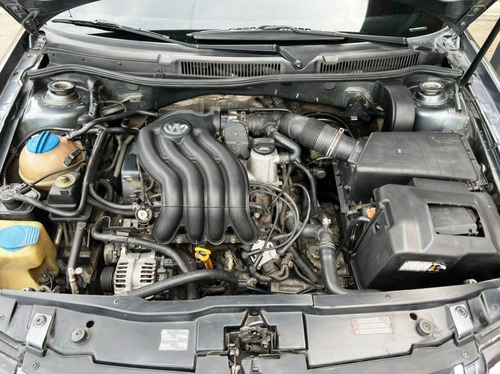 Imagen 9 de 10 de Volkswagen Bora 2.0 2008 Automático