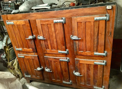 Heladera Madera Antigua. (Usado)