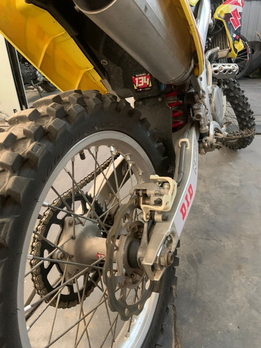 Imagen 11 de 15 de Suzuki Rm 250