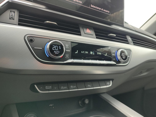 Audi A4 35 TFSI 2.0 SPORT