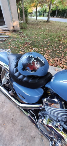 Honda Magna 750